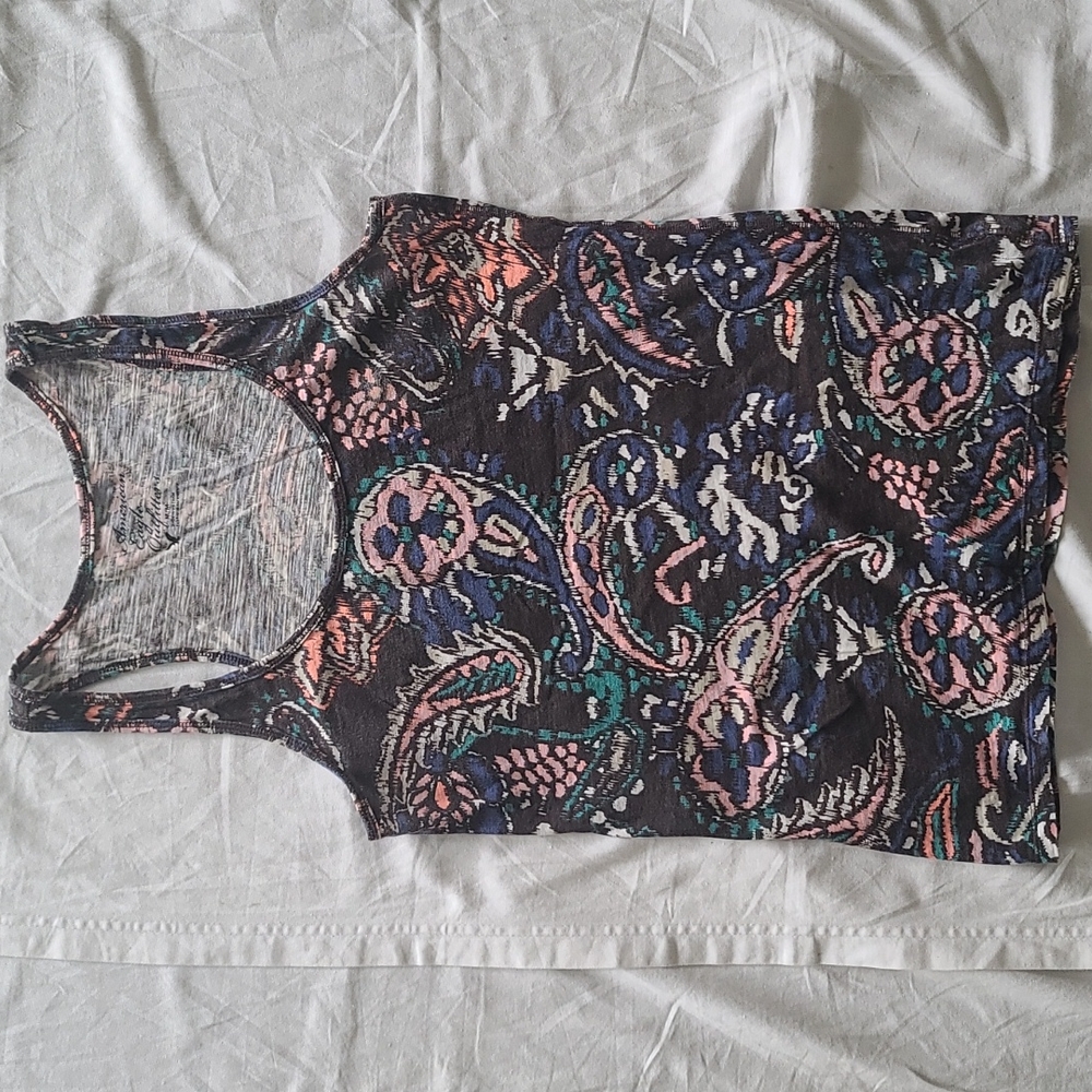American Eagle tank top paisley floral medium